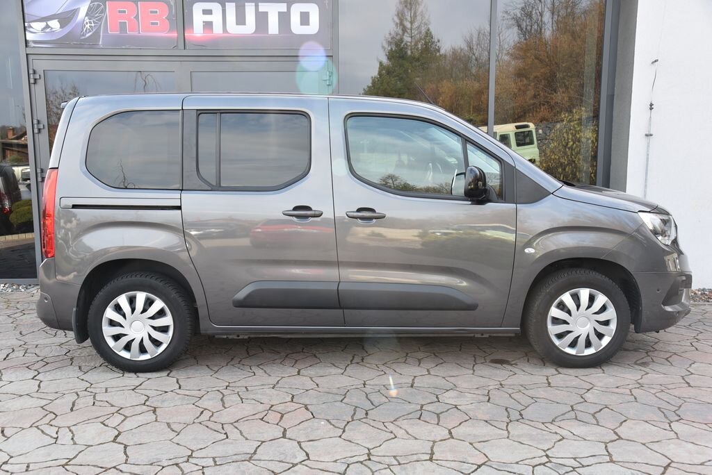 Opel Combo MPV 1,2 l 96 kw