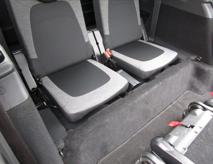 Citroën Grand C4 Picasso MPV 2,0 l 110 kw