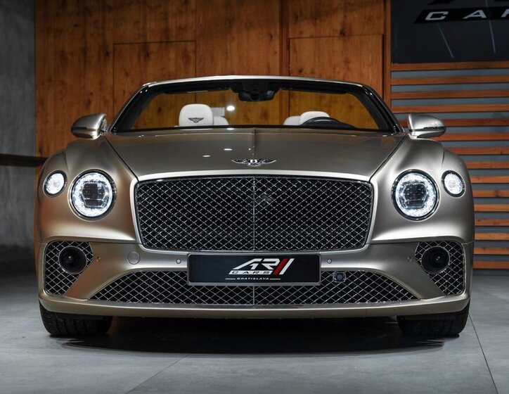 Bentley Continental GTC 7