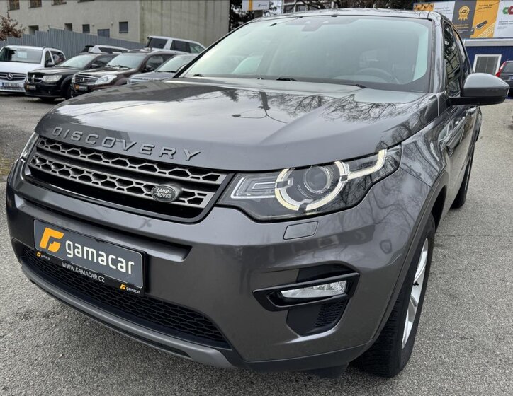 Land Rover Discovery Sport SUV 2,0 l 110 kw
