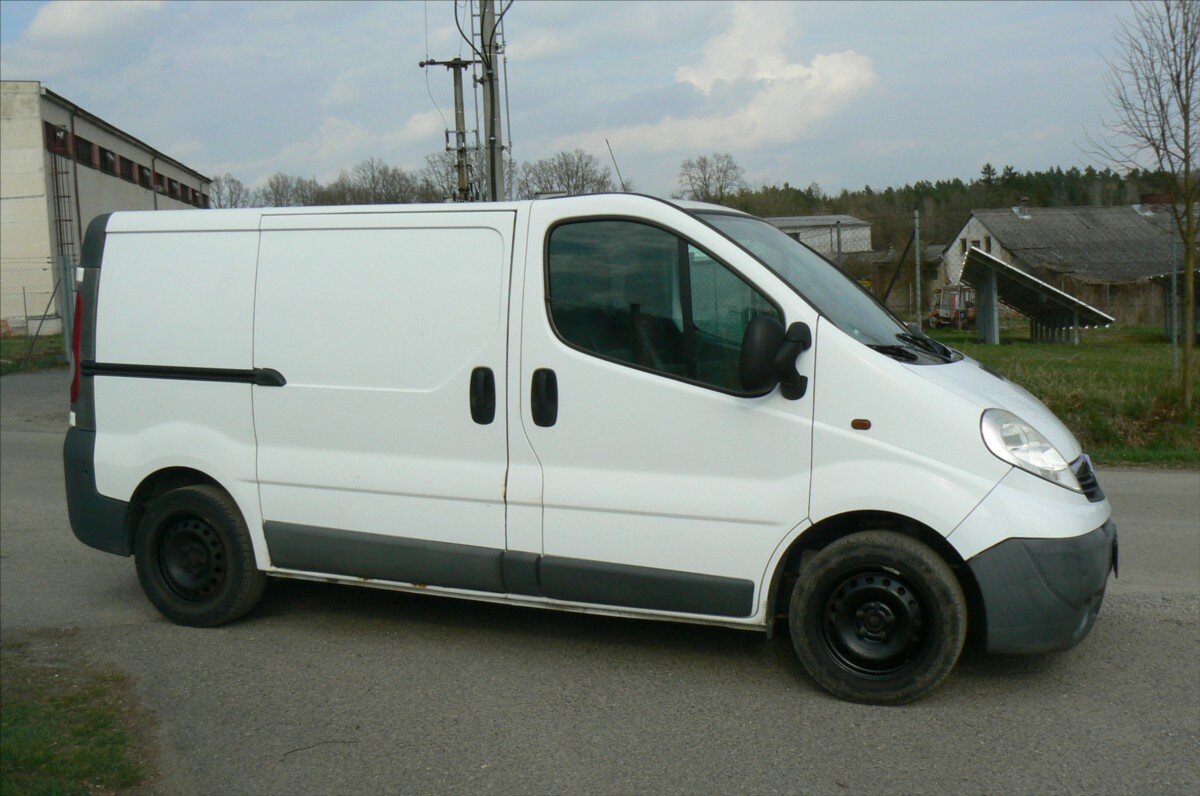 Opel Vivaro Ostatní 2,0 l 84 kw