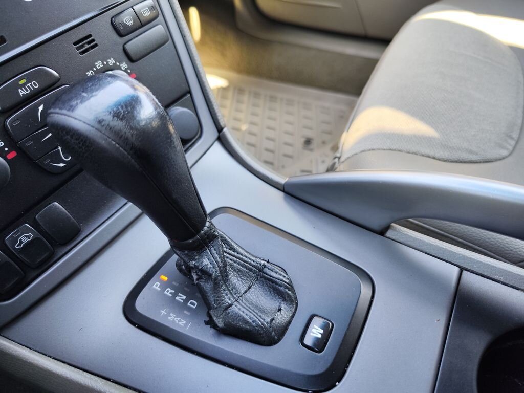 Volvo XC70 Kombi 2,4 l 120 kw