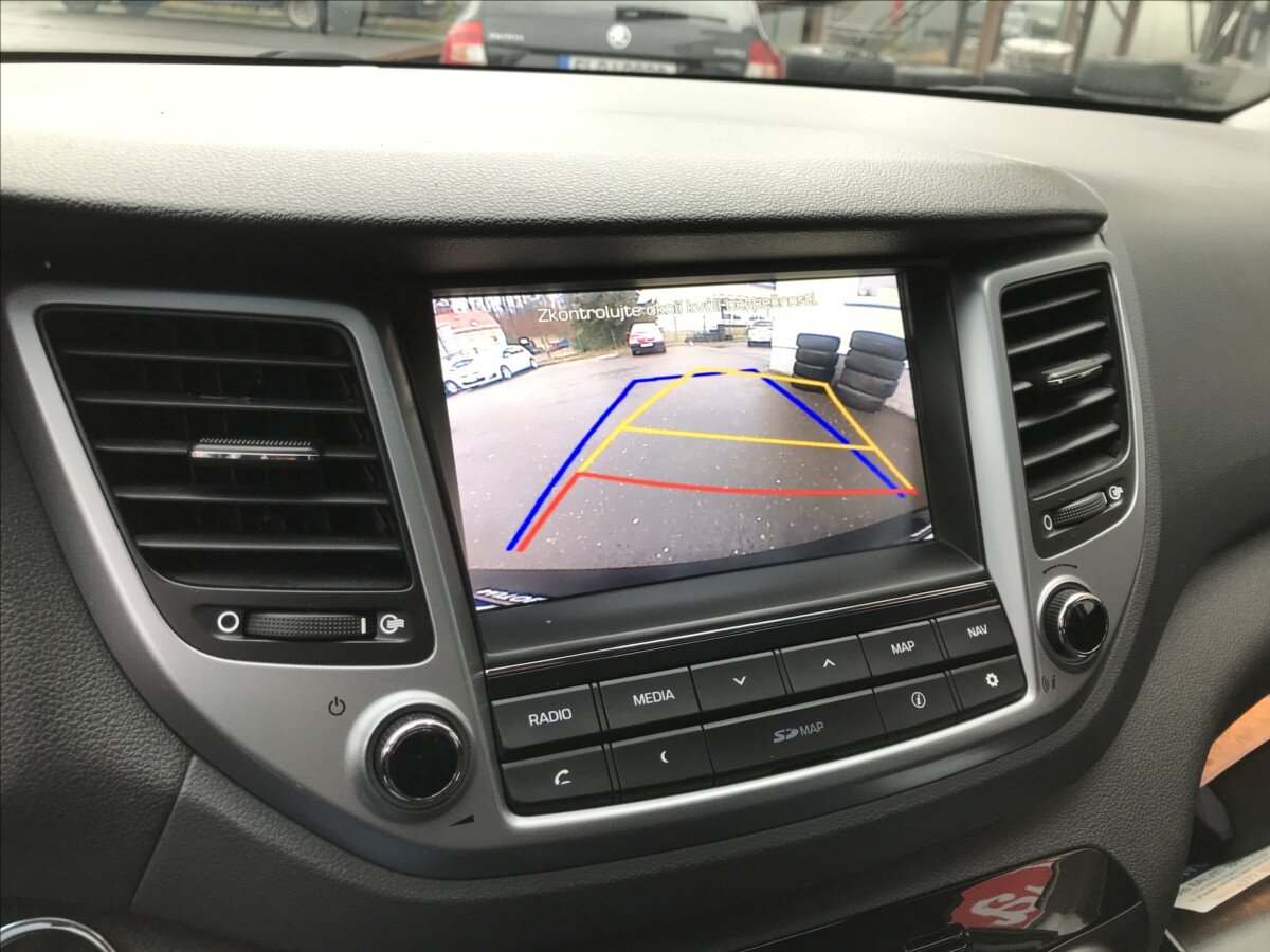 Hyundai Tucson CUV 1,7 l 104 kw