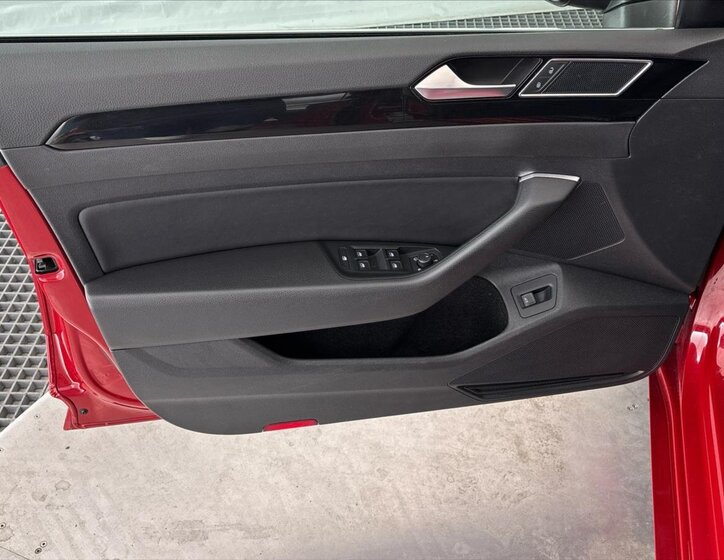 Volkswagen Arteon Liftback 2,0 l 110 kw