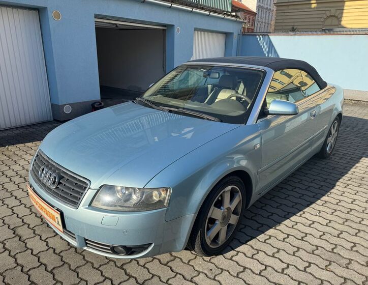 Audi A4 1