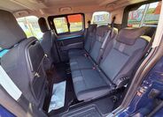 Peugeot Traveller 10