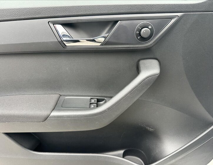 Škoda Fabia Hatchback 999,0 70 kw