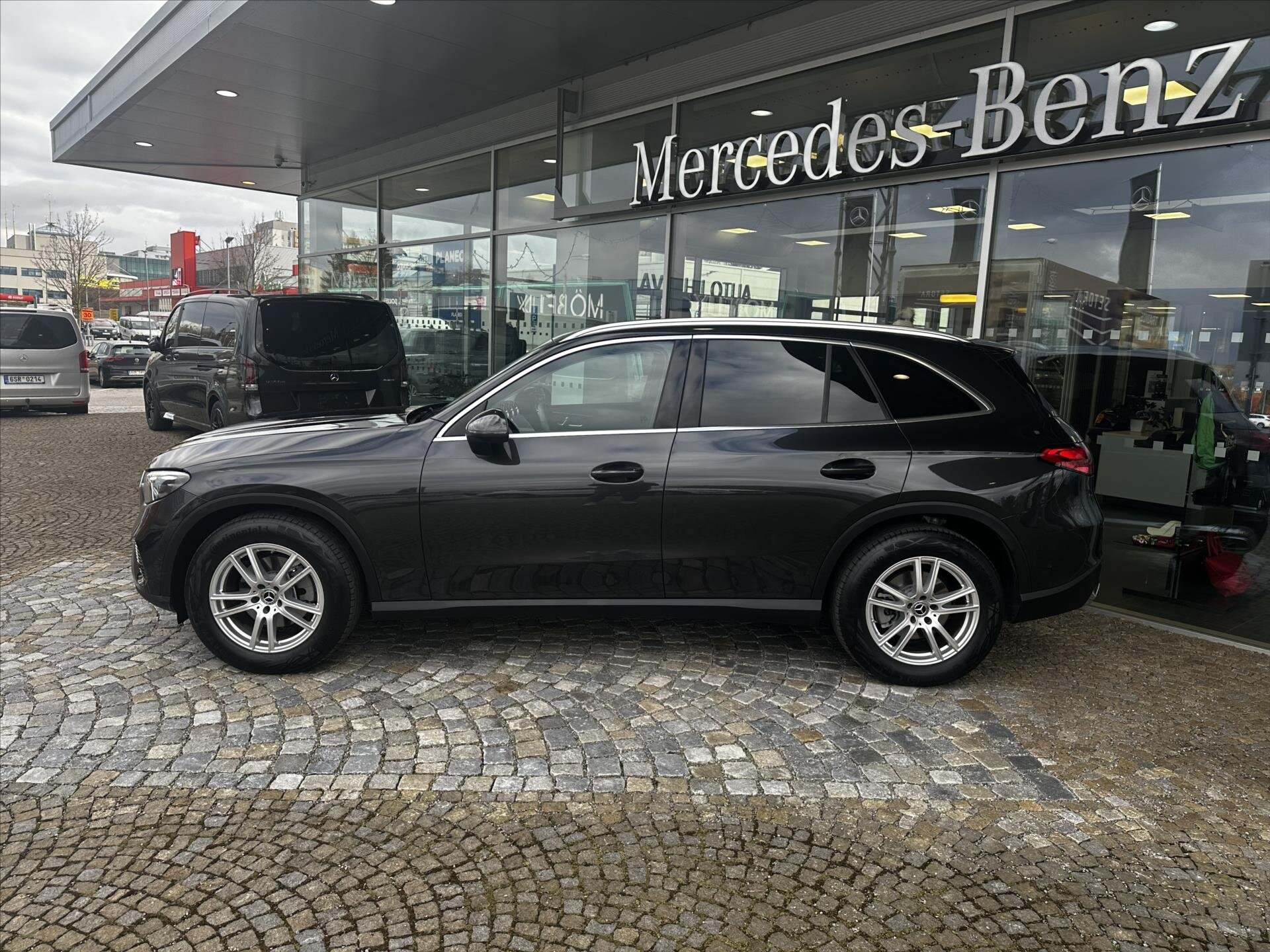 Mercedes-Benz GLC SUV 2,0 l 145 kw