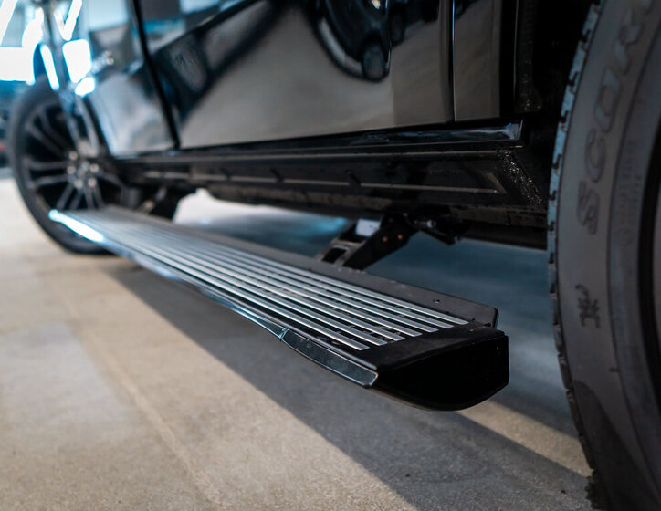 Jeep Grand Wagoneer SUV / Terénní 6,4 l 351 kw