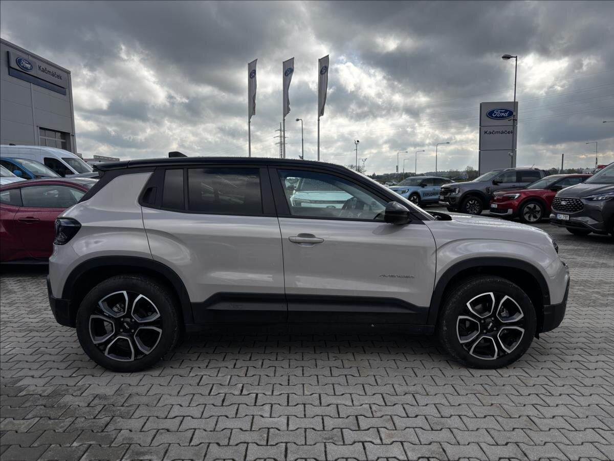 Jeep Avenger SUV / Terénní 1,2 l 74 kw