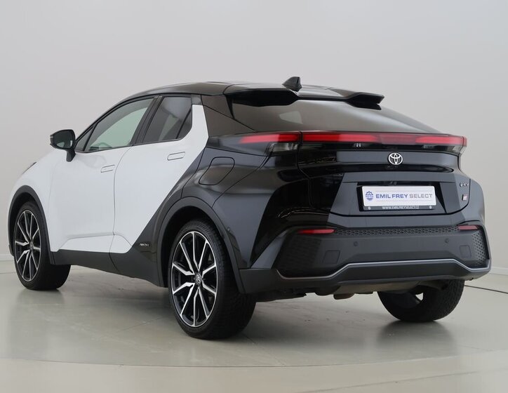 Toyota C-HR SUV 2,0 l 112 kw