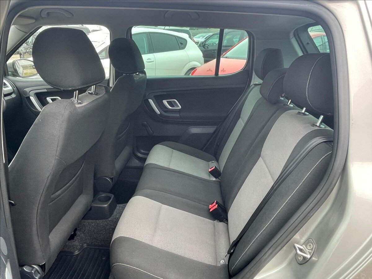 Škoda Fabia Hatchback 1,6 l 77 kw