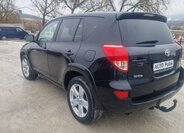 Toyota RAV4 SUV 2,2 l 130 kw
