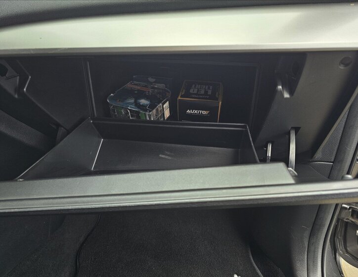 Mazda 3 Hatchback 1,6 l 77 kw