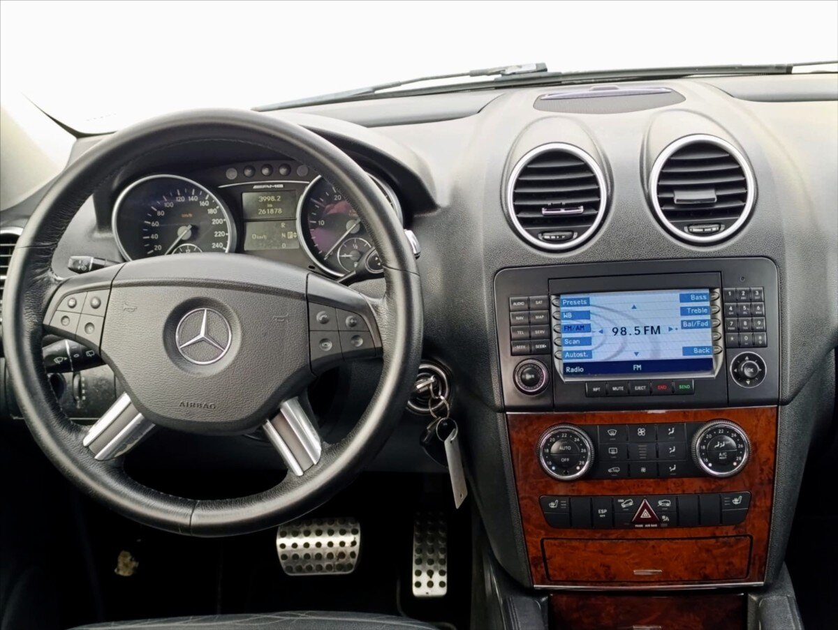 Mercedes-Benz Třídy M SUV / Terénní 3,0 l 165 kw
