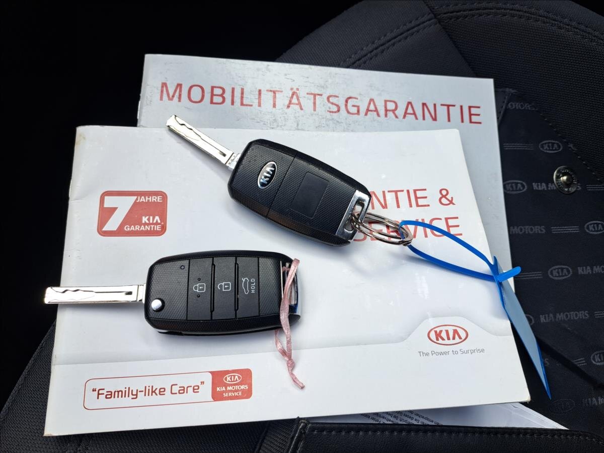 KIA Rio Hatchback 1,1 l 55 kw