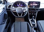 Volkswagen T-Roc 7