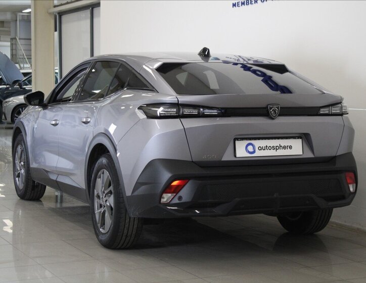 Peugeot 408 Liftback 1,2 l 96 kw