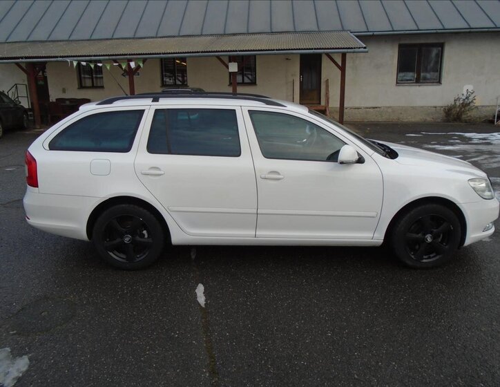 Škoda Octavia Kombi 1,6 l 77 kw