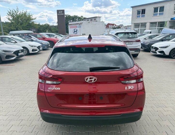 Hyundai i30 Kombi 1,5 l 71 kw