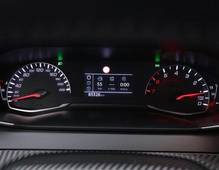 Peugeot 2008 SUV / Terénní 1,2 l 74 kw