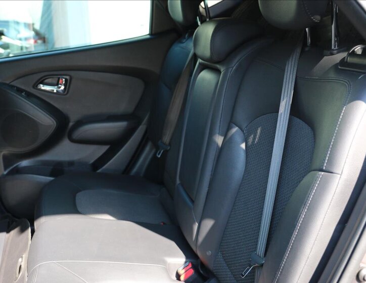 Hyundai ix35 SUV / Terénní 1,7 l 85 kw