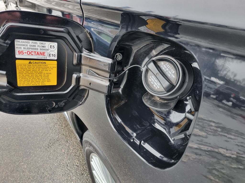 Mitsubishi Outlander SUV 2,4 l 165 kw