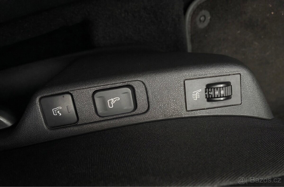 Citroën DS4 Hatchback 2,0 l 120 kw