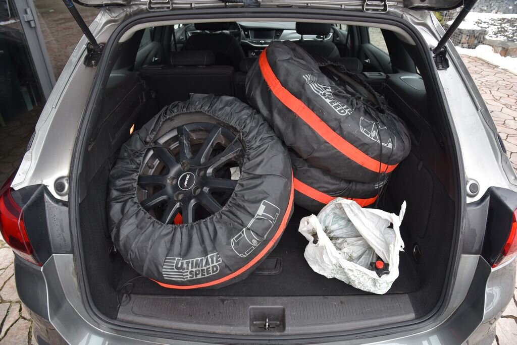 Opel Astra Kombi 1,2 l 81 kw