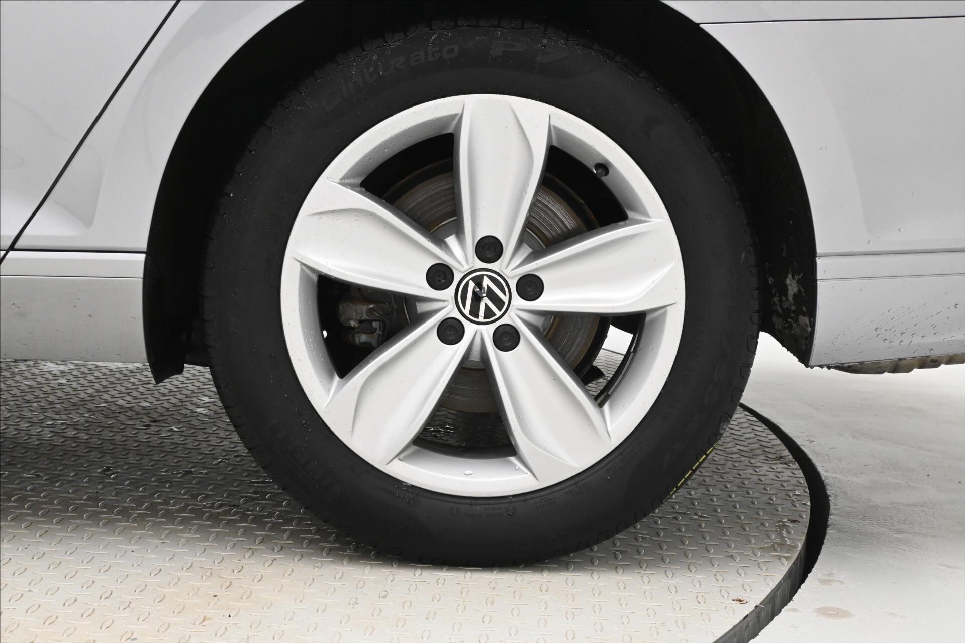 Volkswagen Passat Kombi 2,0 l 147 kw