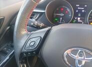 Toyota C-HR 12