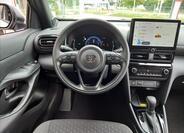 Toyota Yaris Cross 13