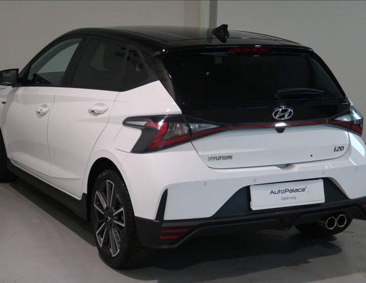 Hyundai i20 6