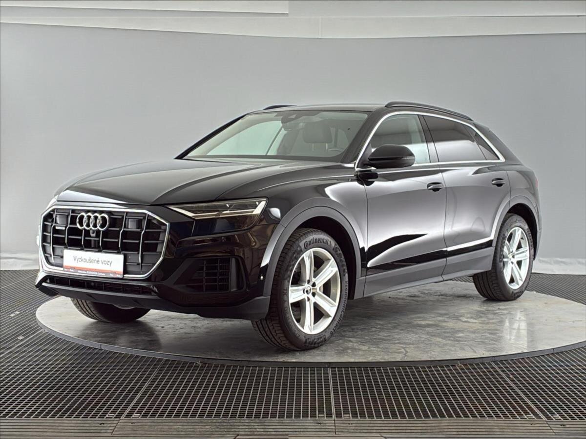 Audi Q8 SUV / Terénní 3,0 l 250 kw