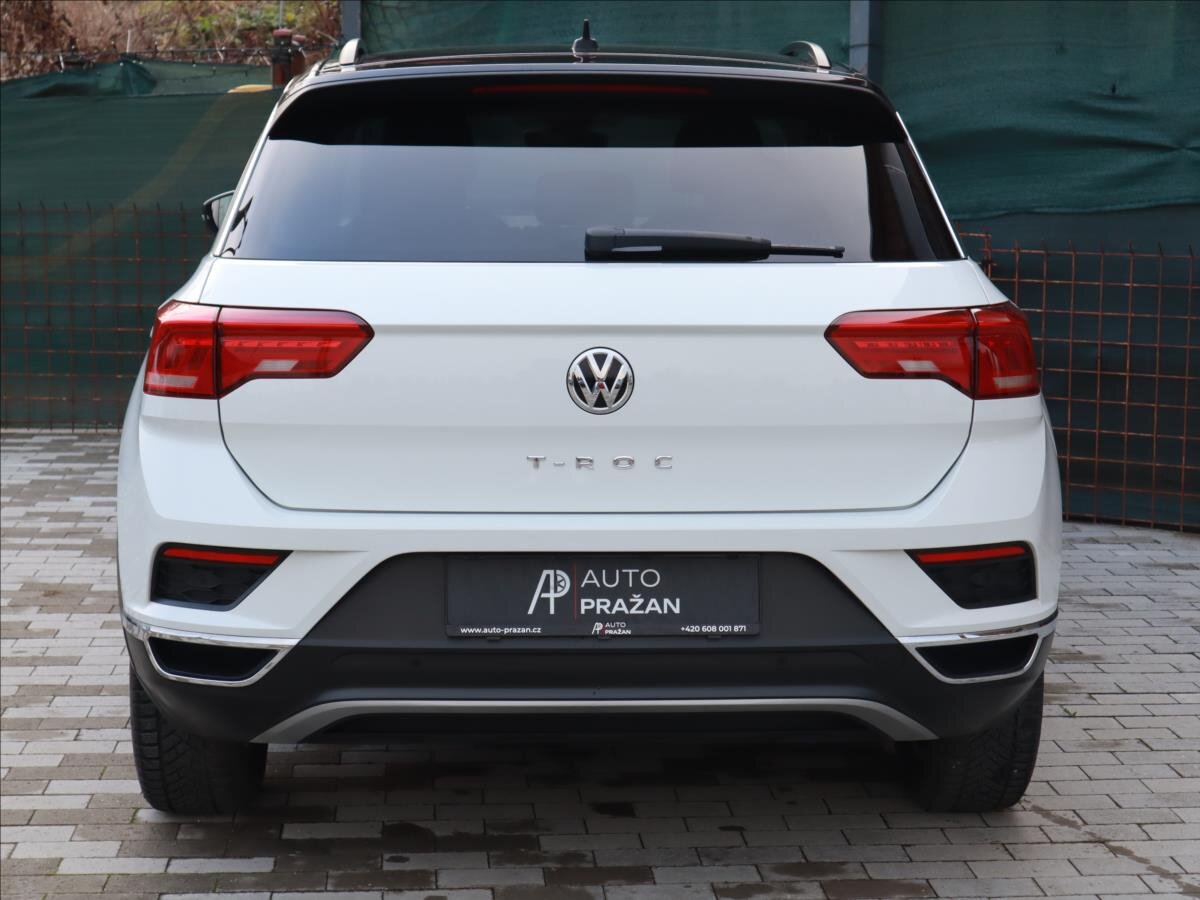 Volkswagen T-Roc CUV / Crossover 1,5 l 110 kw