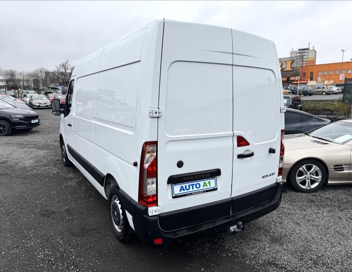Renault Master 6