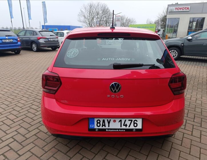 Volkswagen Polo Hatchback 999,0 70 kw