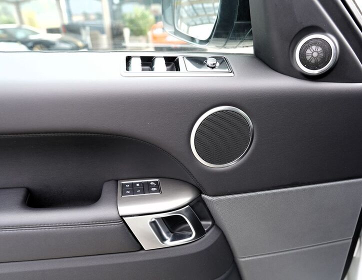 Land Rover Range Rover Sport 18