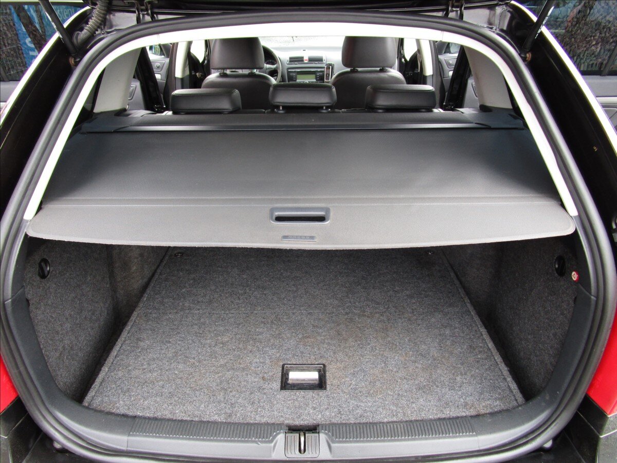 Škoda Octavia Kombi 2,0 l 103 kw