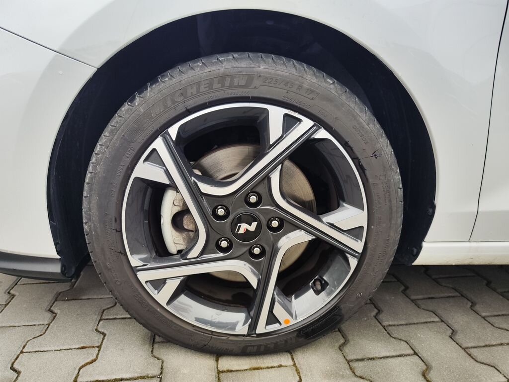 Hyundai i30 Hatchback 998,0 88 kw