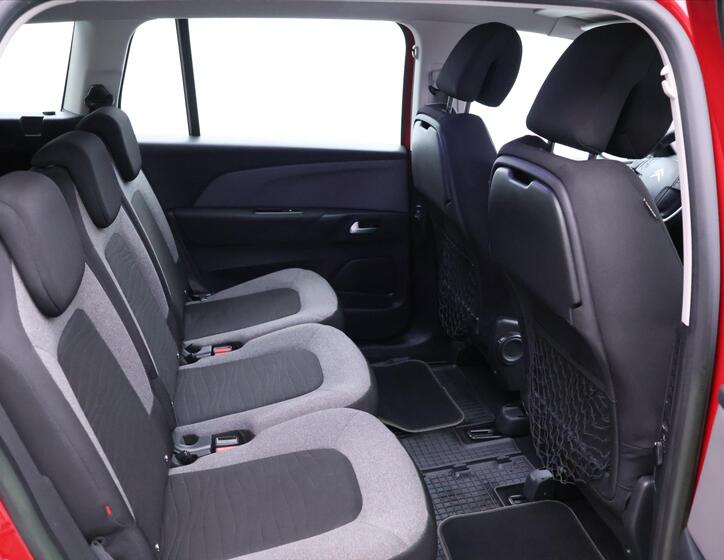 Citroën Grand C4 Picasso 13