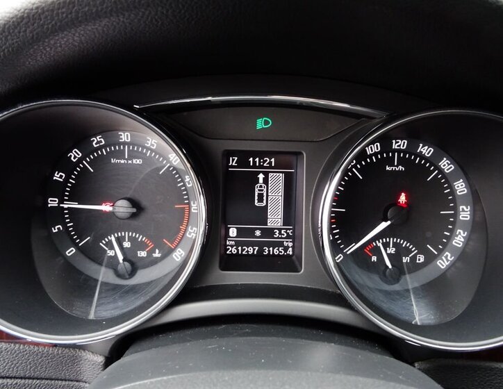 Škoda Superb Kombi 2,0 l 125 kw