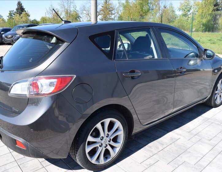 Mazda 3 Hatchback 1,6 l 77 kw