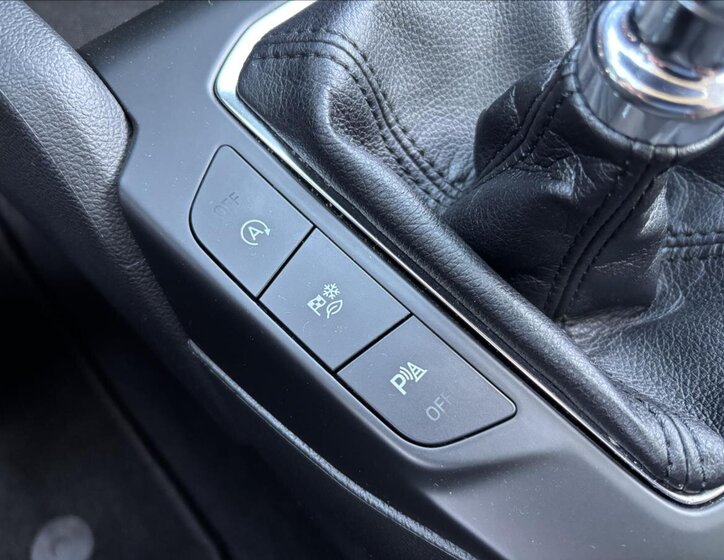 Ford Focus Kombi 999,0 92 kw