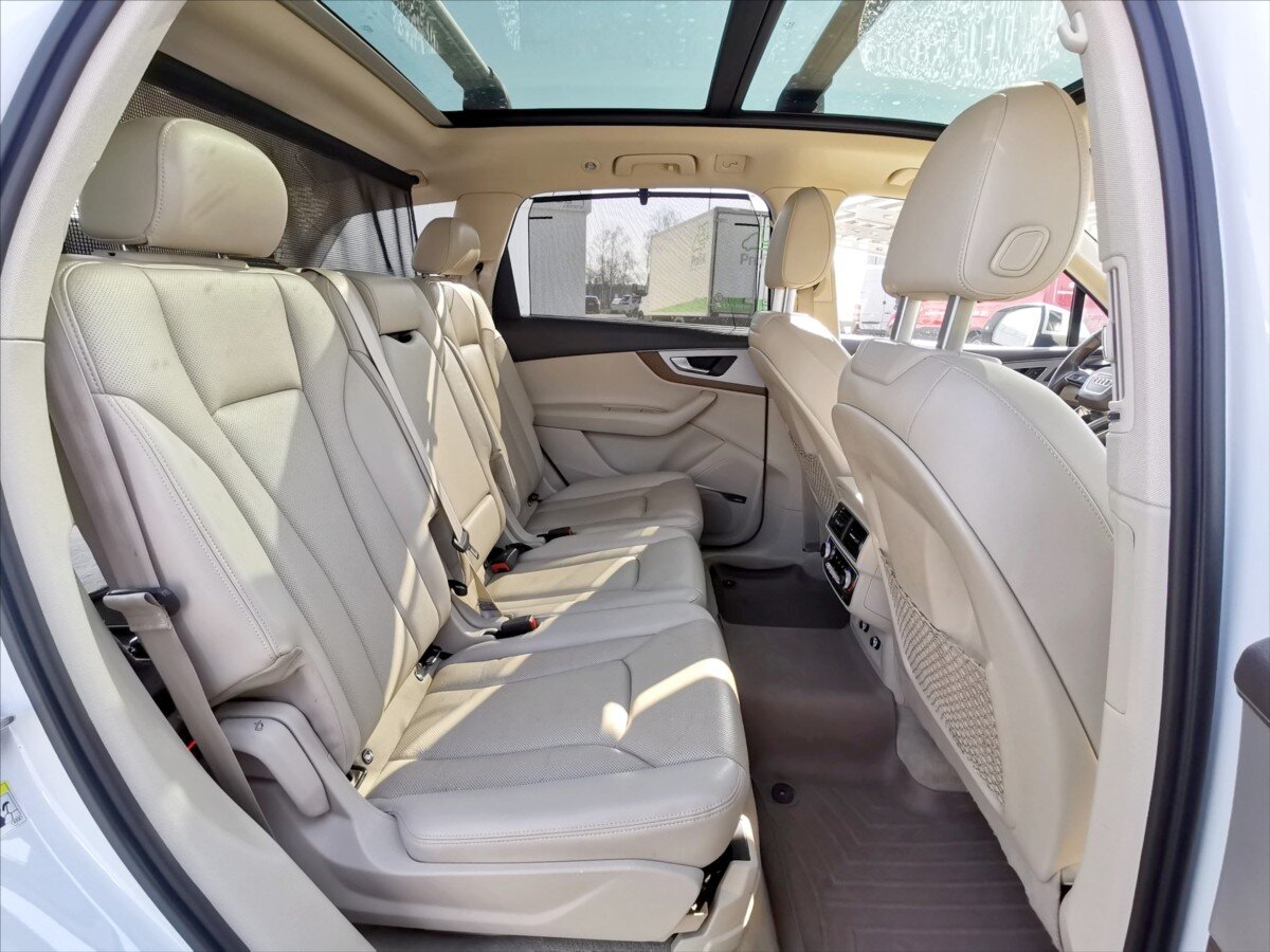 Audi Q7 SUV / Terénní 3,0 l 200 kw