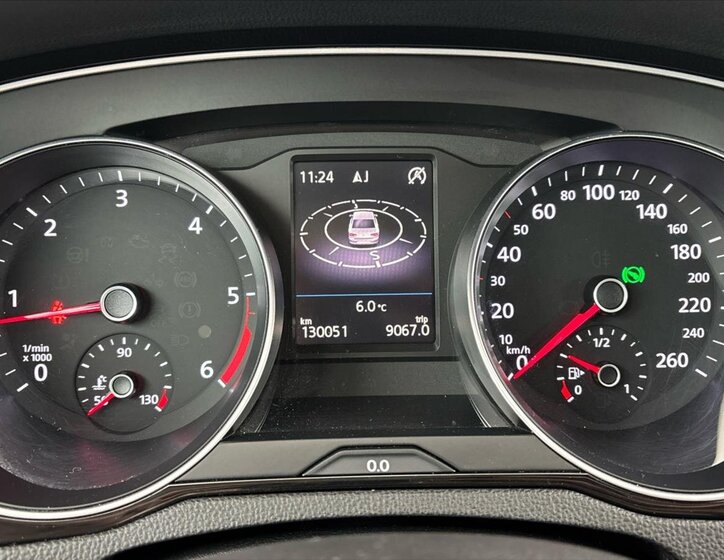 Volkswagen Passat Sedan / Limuzína 2,0 l 140 kw