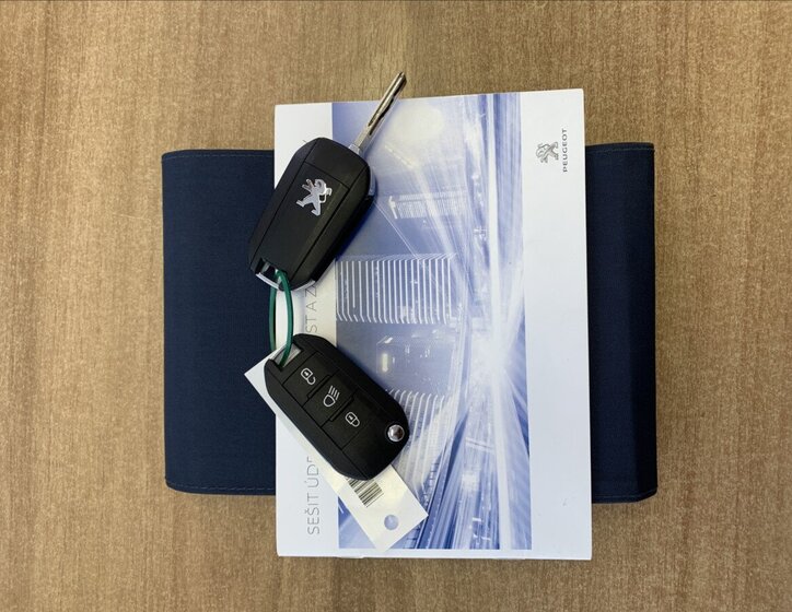 Peugeot 3008 SUV / Terénní 1,2 l 96 kw