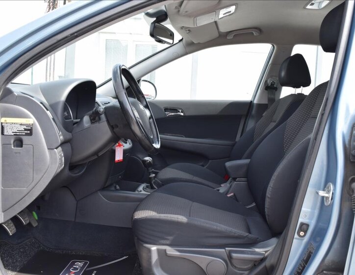 Hyundai i30 Hatchback 1,6 l 66 kw
