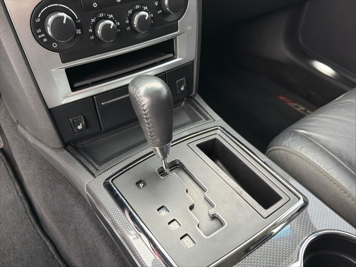 Chrysler 300C Kombi 3,0 l 160 kw