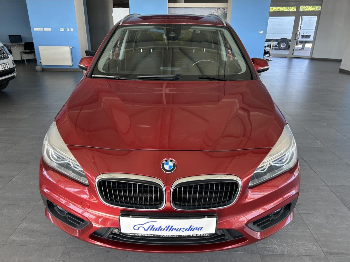 BMW Řada 2 MPV 2,0 l 110 kw